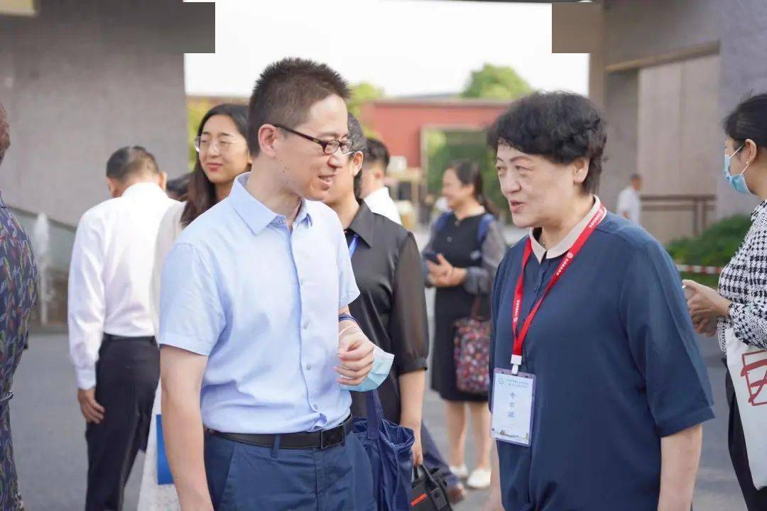 我院协办的中华中医药学会妇科分会第21届年会在杭顺利召开