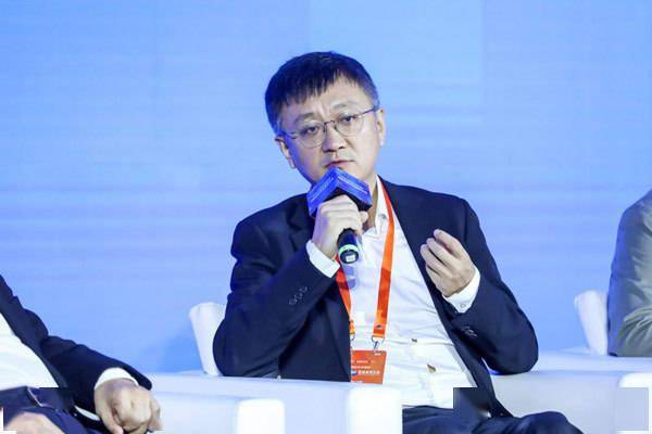 俞白眉|俞白眉：这一代电影人就是在反复和观众互动中成长、成熟