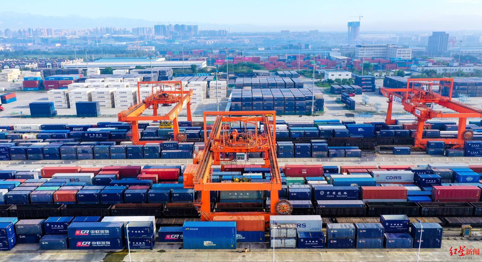 海关总署答红星新闻:前三季度中西部地区进出口增长27.