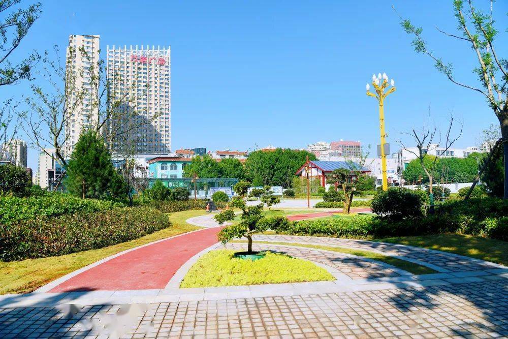 三角花园停车场明日试运营!