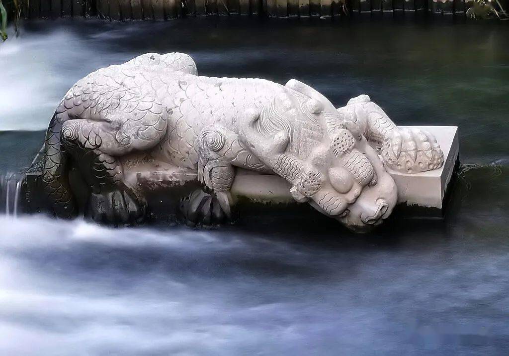 即是美好的期盼 又是美丽的装饰古今的镇水兽们 静