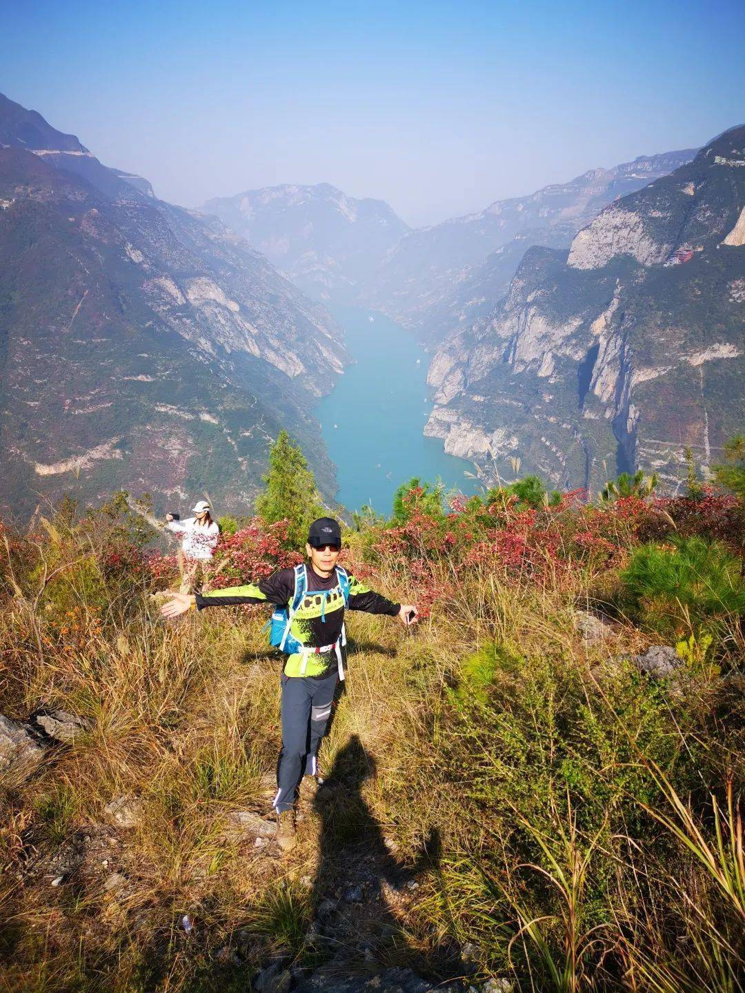 穿越最美长江三峡感受诗词中的雄伟奇景