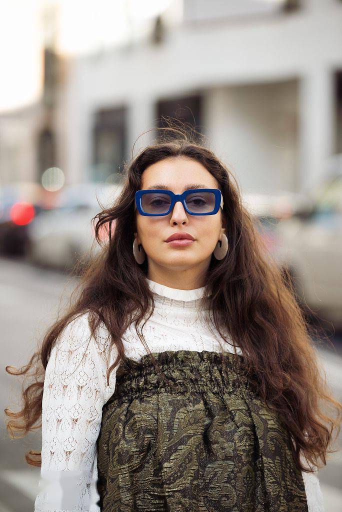 斯德哥尔摩 微微露肤的小性感 镂空针织衫实穿又时髦~