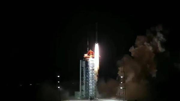 星间|研发团队平均年龄24岁！上海交大首颗“学生卫星”发射成功