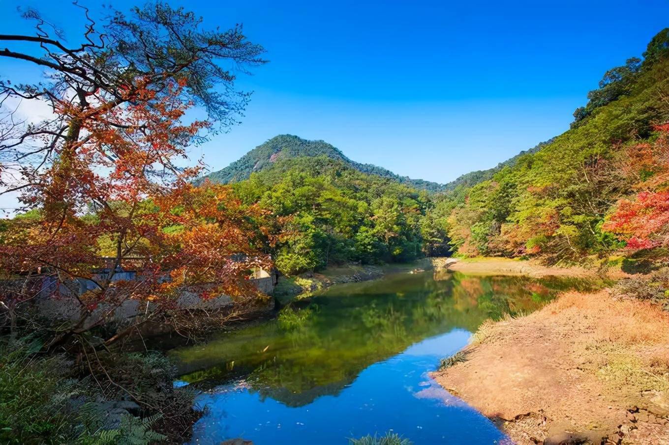 石門森林公園素有廣州香山美譽被稱為北迴歸線上的一片綠洲