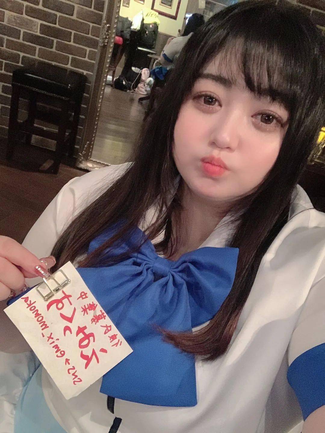 日本200斤女主播火爆出圈自称百吨一遇胖子界的桥本环奈