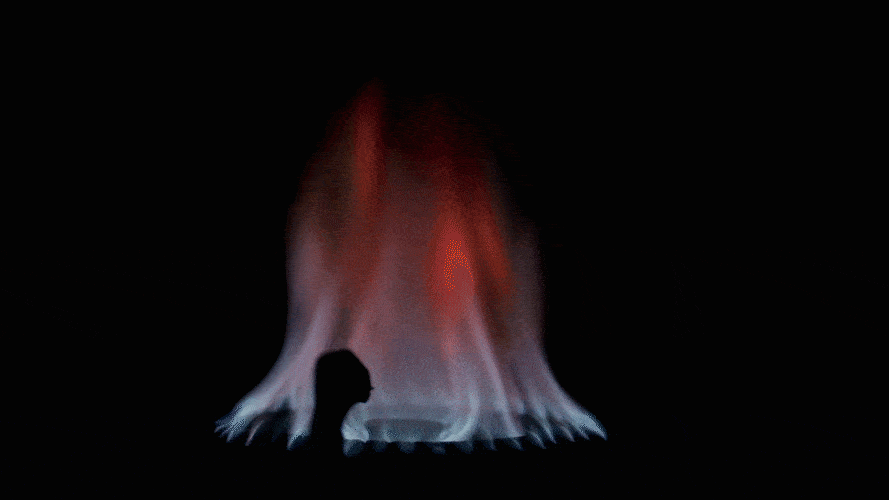 氧气燃烧火焰颜色图片