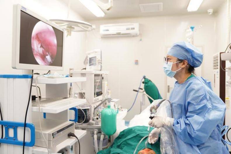 张赛|莫名流泪1年还流脓，原来眼睛里的泪囊也会发炎……