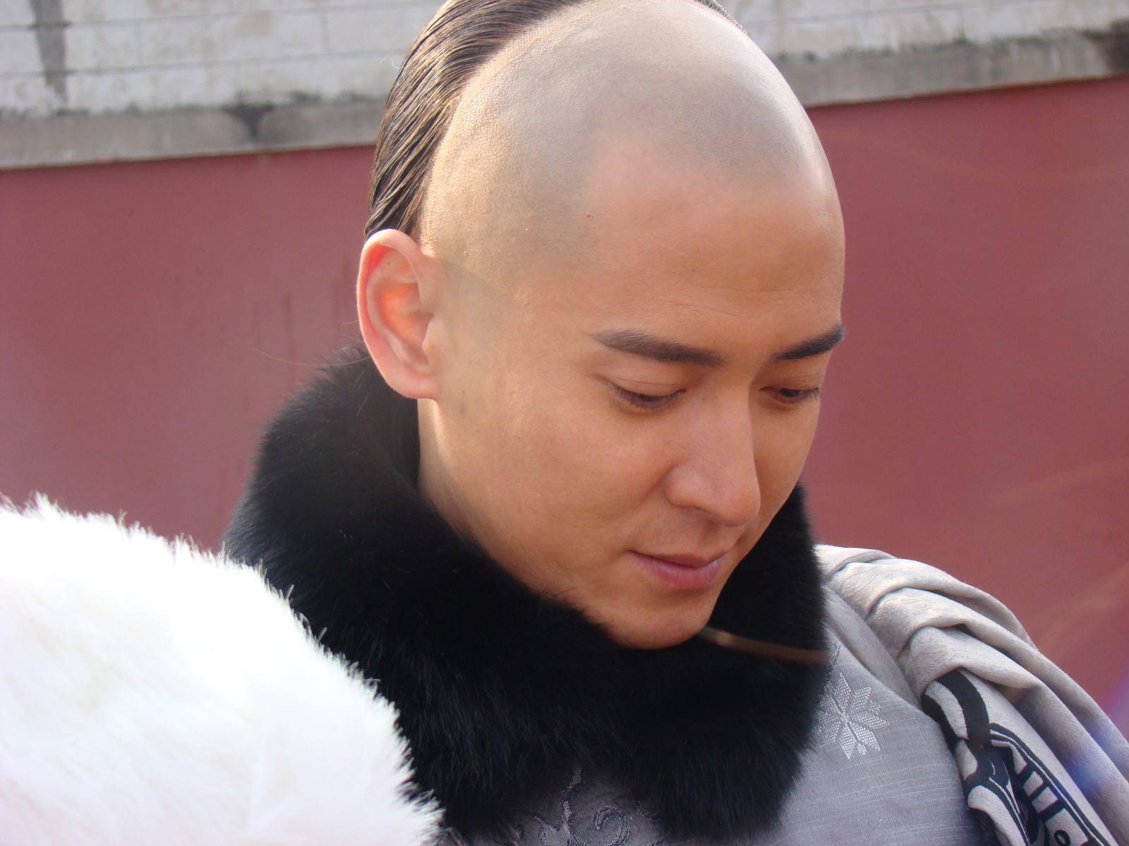 清朝男人真实的发型是什么?别被清宫剧骗了