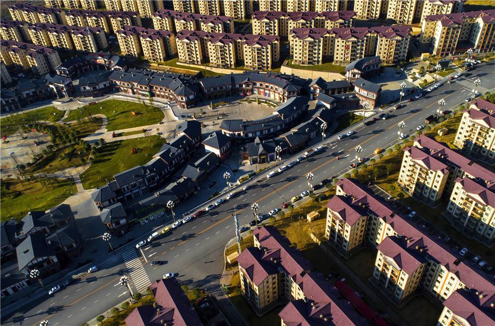 黔西:家门口上班安居乐业