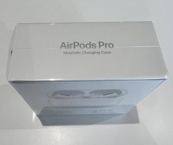 苹果airpods pro包装盒图片