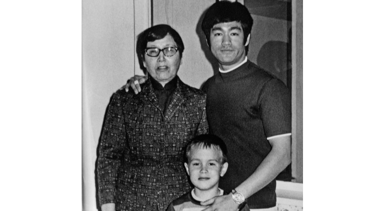 美国片场再现"误杀"事件 李小龙女儿发声:悲剧不应重演