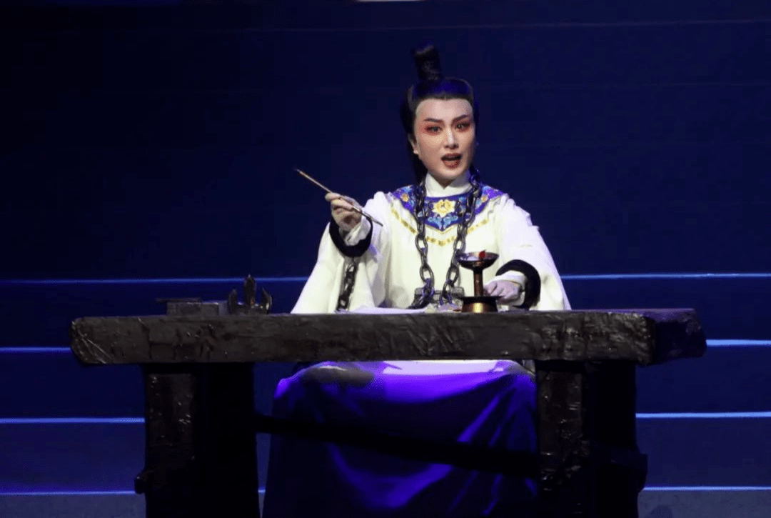 《南冠草》选段夏完淳 — 邵铄清(优秀青年演员)《碧玉簪·三盖衣》