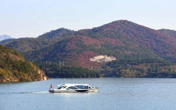 北京平谷金海湖景區秋色美