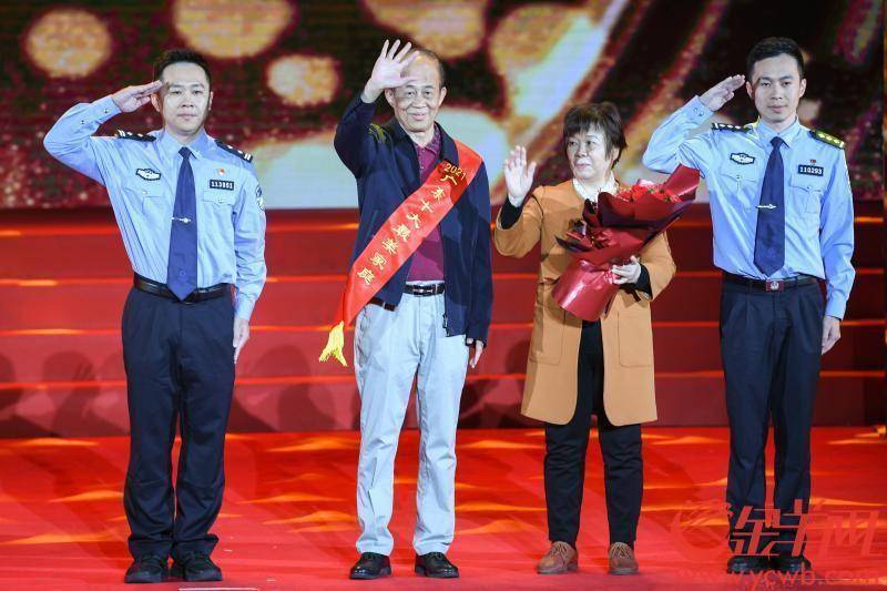 是他们广东十大最美家庭揭晓颂百年风华传红色家风少年儿童心向党活动