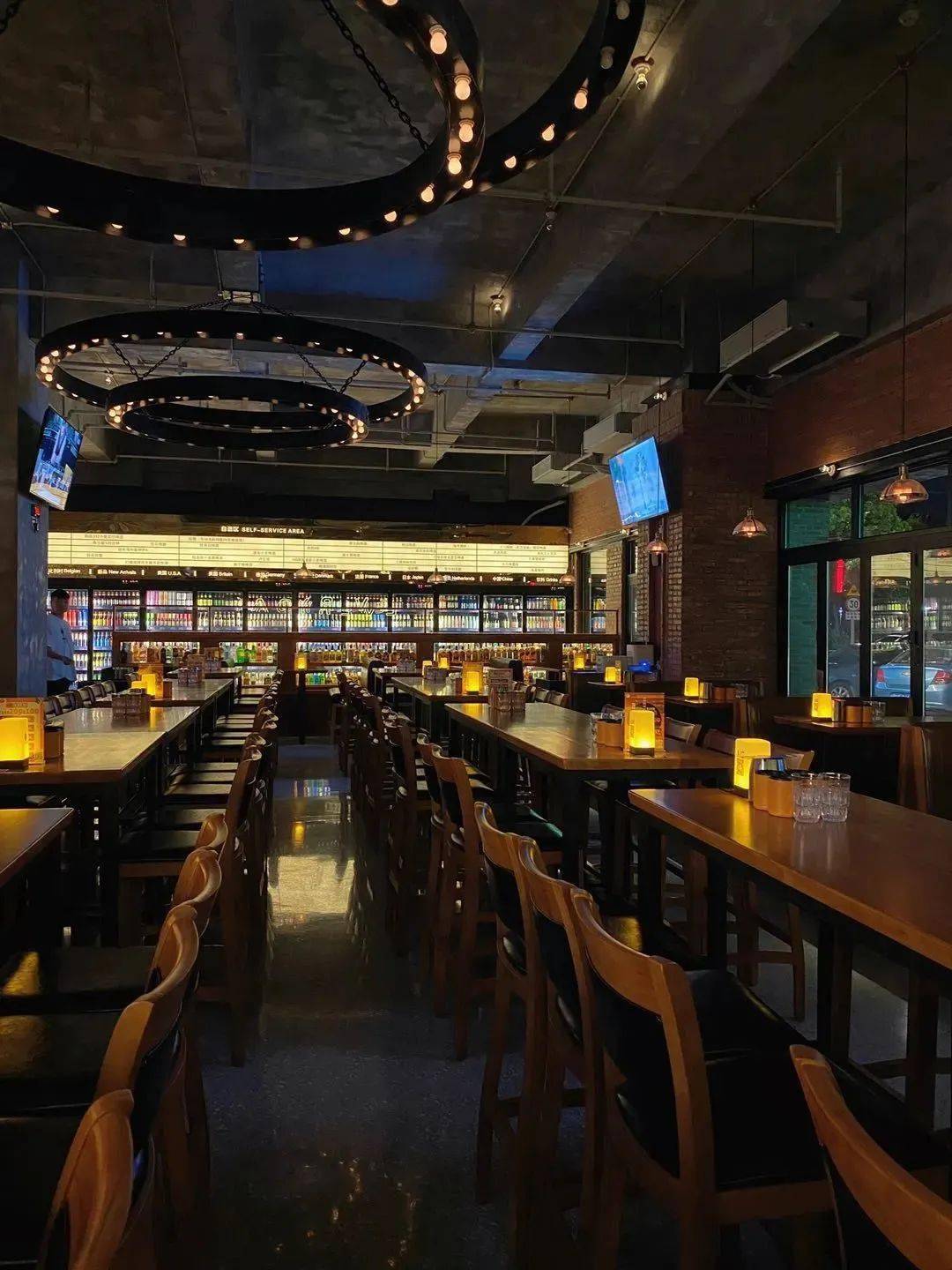 井岸elevenclub西餐酒吧168元抢豪华四人套餐