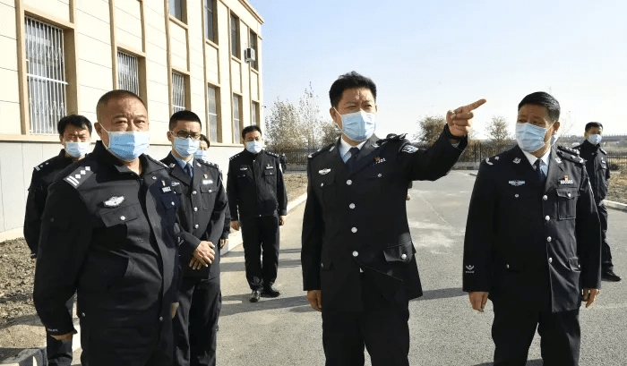 白城市副市长,公安局长陈锋带队检查指导公安监管场所和道路交通安全