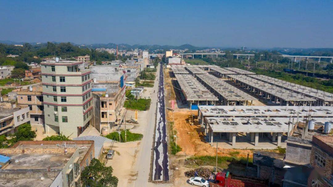 最新博白文地至宁潭的二级公路开始硬化了