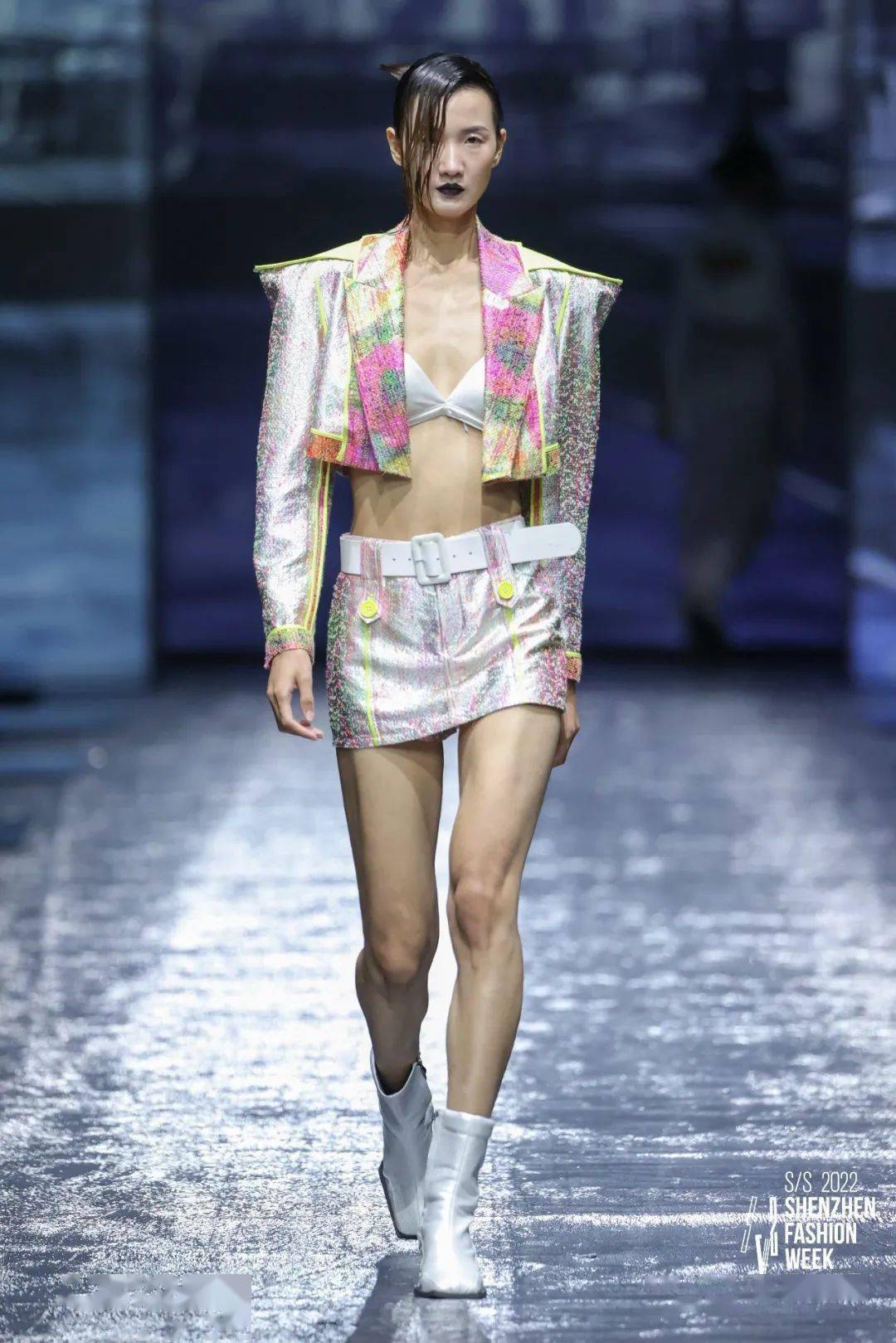 服装 S/S2022深圳时装周｜DAY4：别样角度，诠释「型」之烂漫