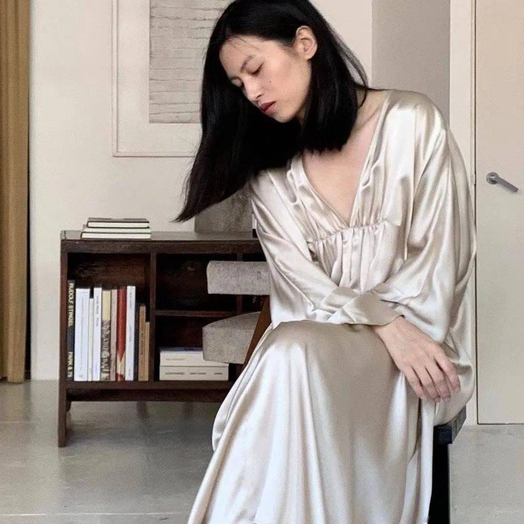 漂亮 基础款怎么穿出高级感？这些女设计师给的答卷可太漂亮了！