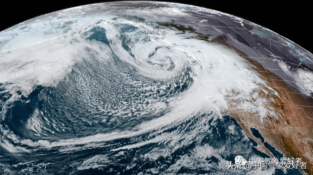 美国龙卷风形成全过程 5bc2b99b7df84a0da74c3000f43bcc39.png