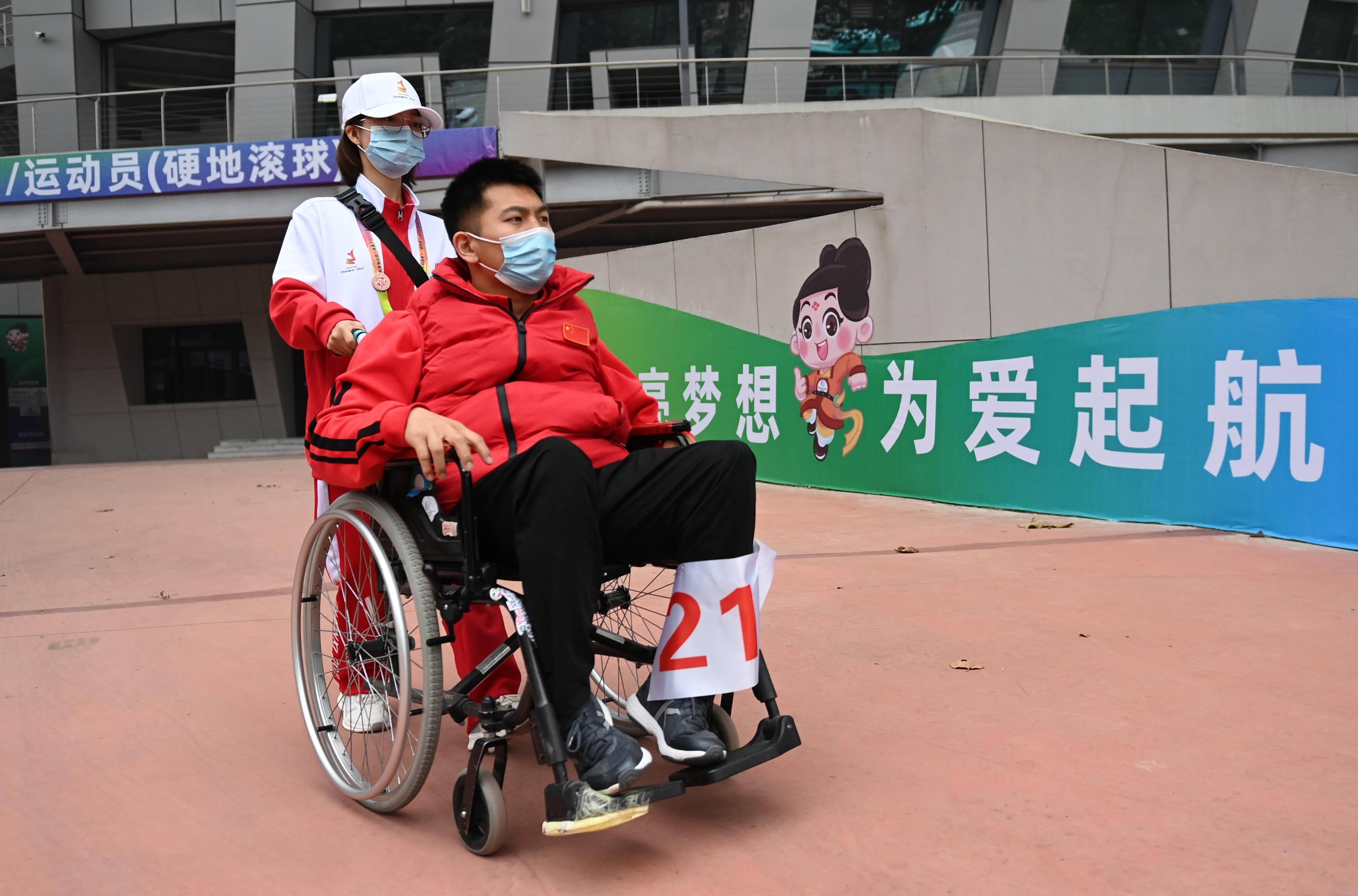 残运会随队志愿者的一天