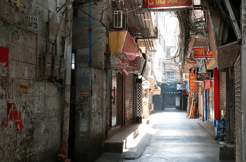 吃香的城中村,靠富士康几万员工养活,当地村民都不愿被拆迁_南黑窑