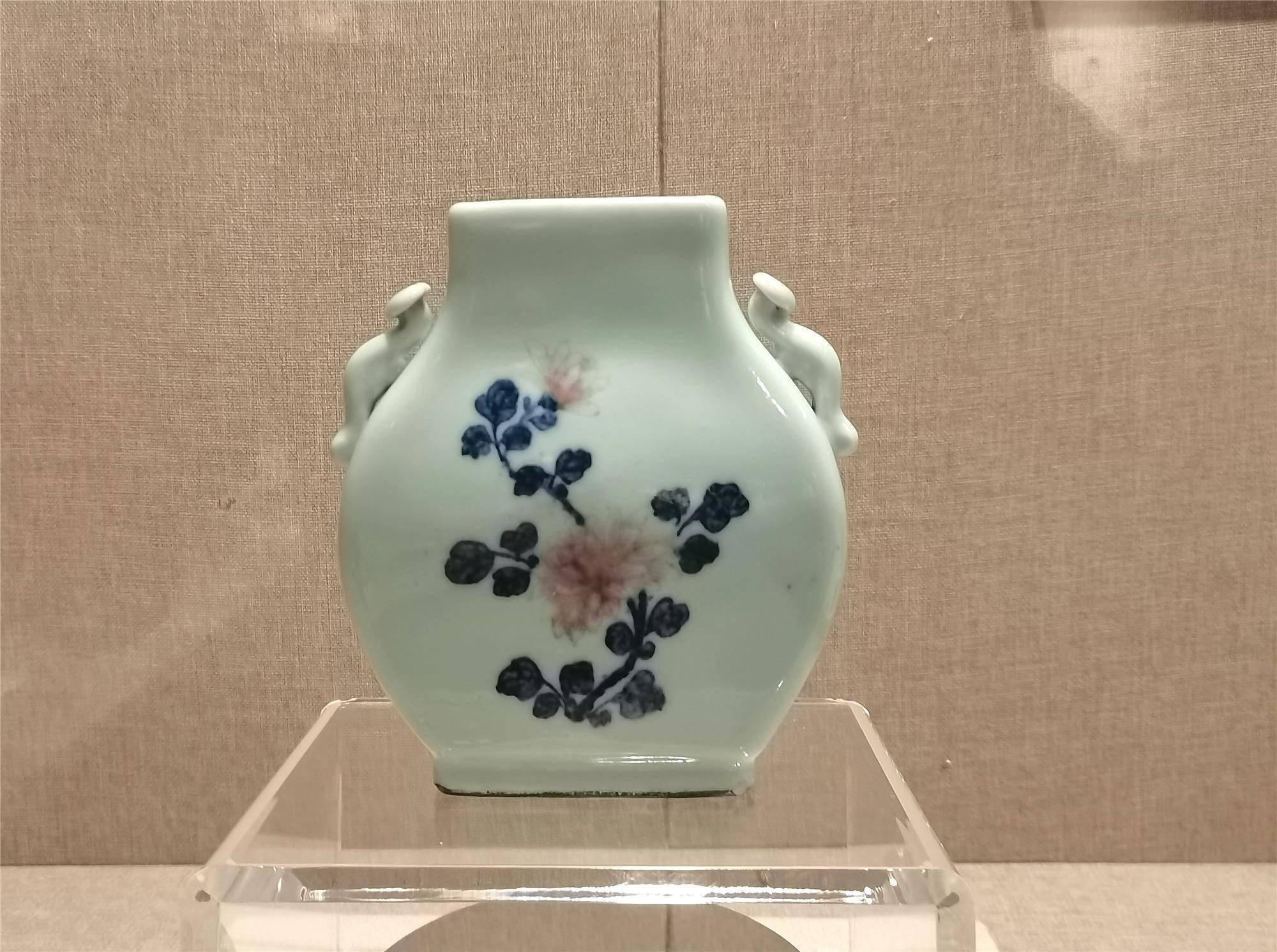 贡墨|上新展|宋代“端砚”铭款端砚首次亮相，“文房四宝专题展”在南博开展