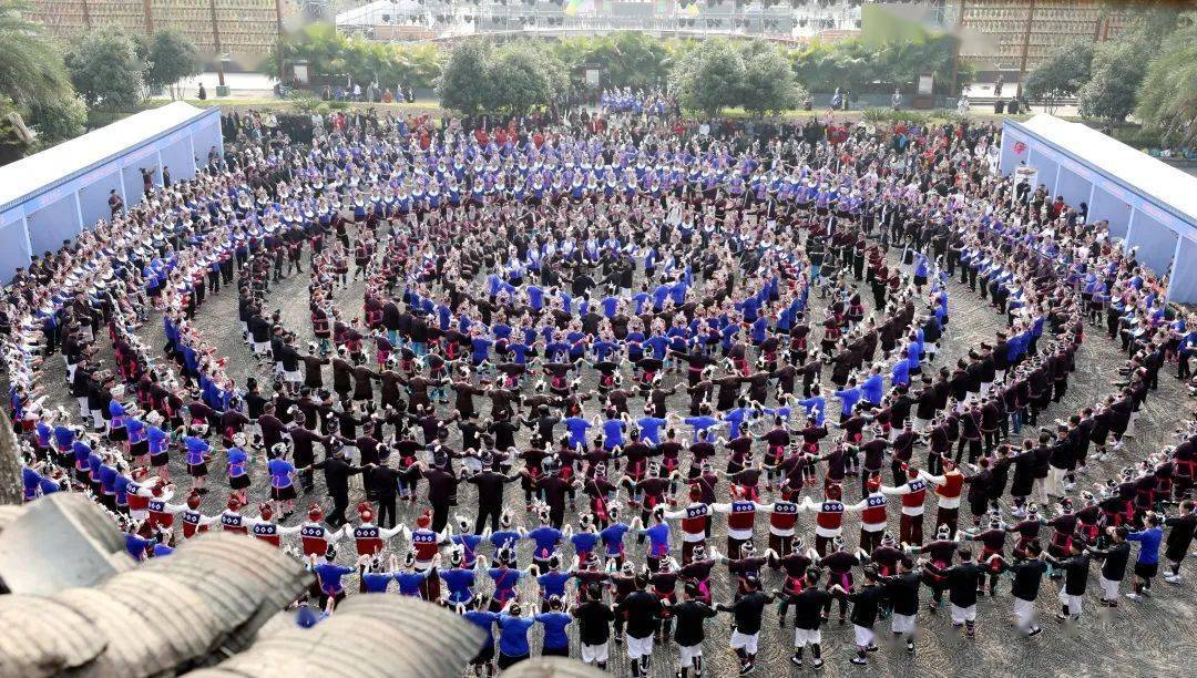 第十八届中国柳州三江侗族多耶节开幕多耶竞技大展风情