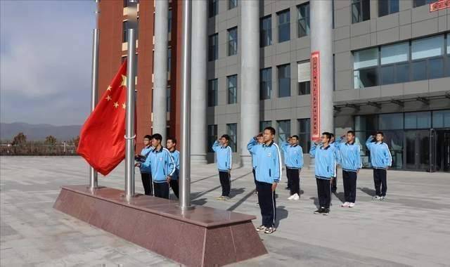 朔州市实验中学校20212022学年度阶段性表彰大会隆重召开