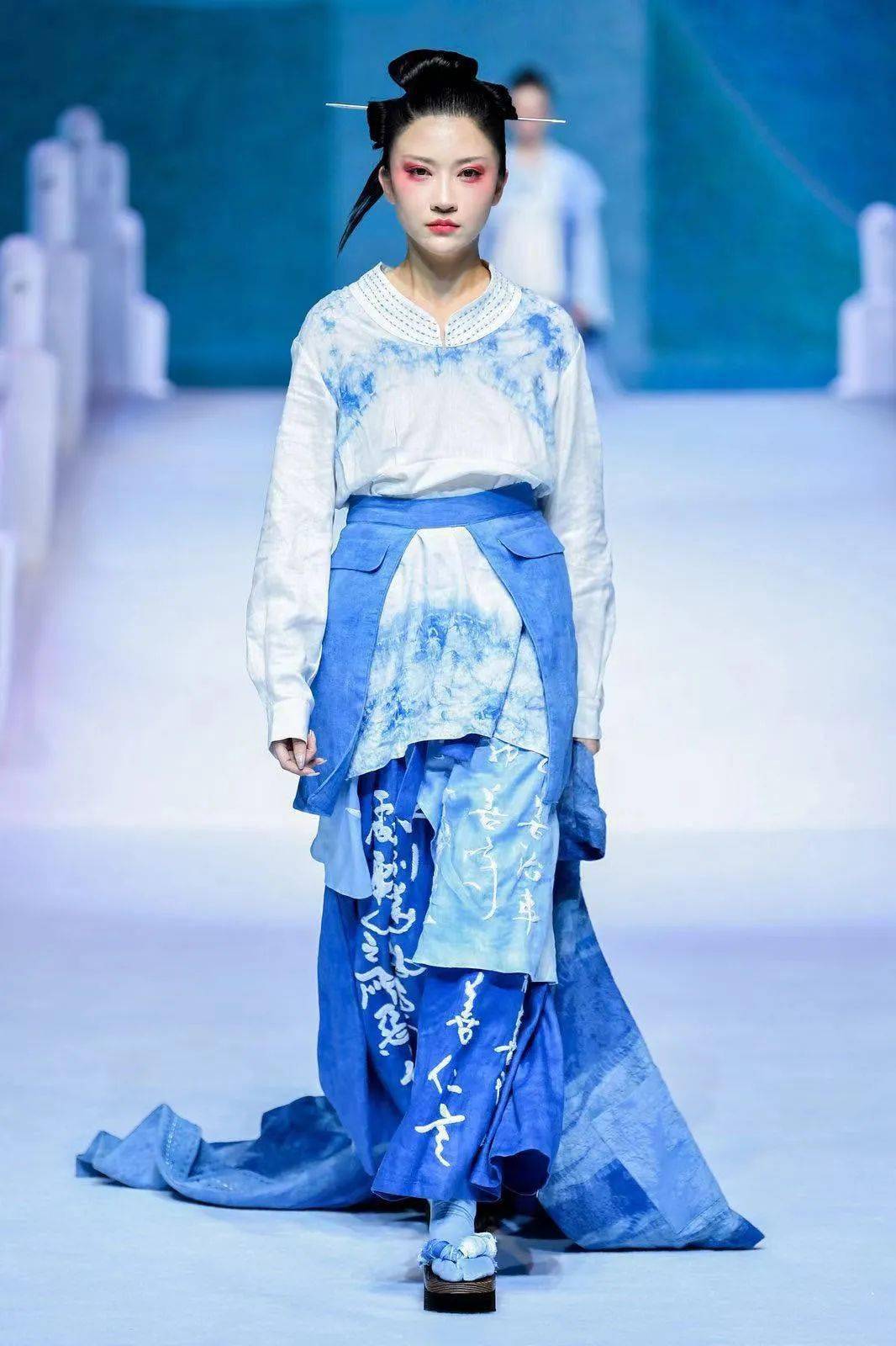 中国风服装设计大赛图片