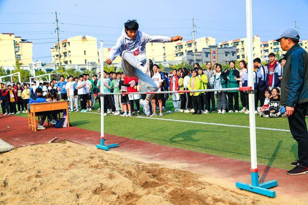 飒!强!多图直击稼祥中学运动会