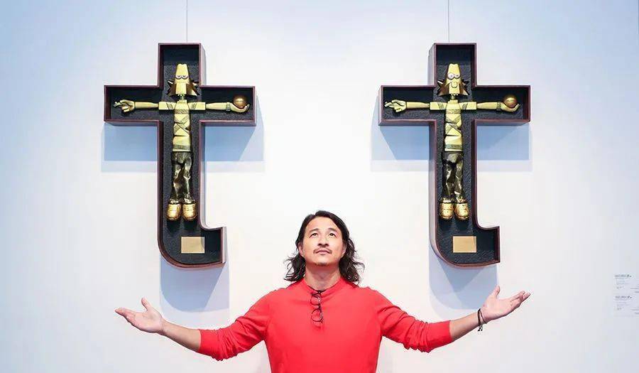 潮玩教父michael lau:所有的艺术都是玩具,所有的玩具都是艺术_刘建文