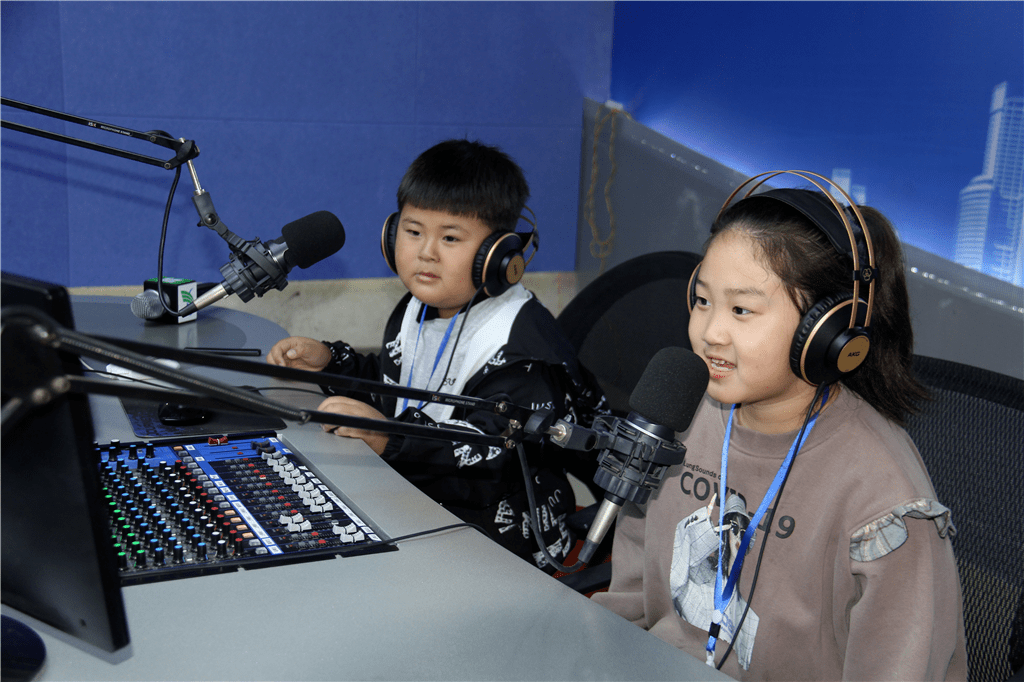 融媒小记者我是电台小主播