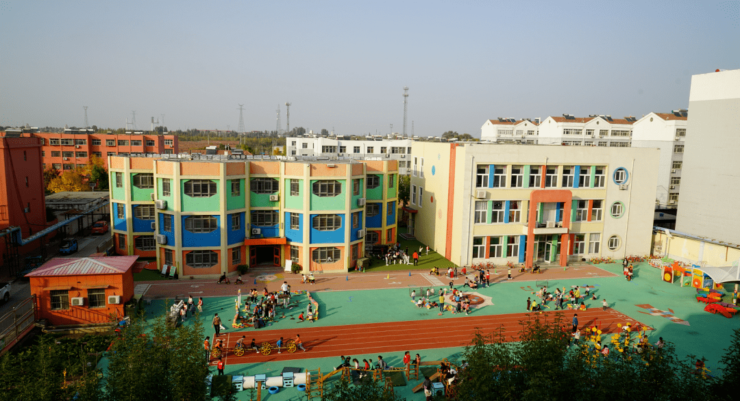 匠心管理促发展 潜心育人助成长