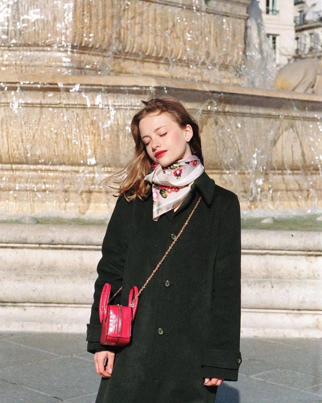 这位法国小姐姐,简直日常照穿搭天花板!_camille