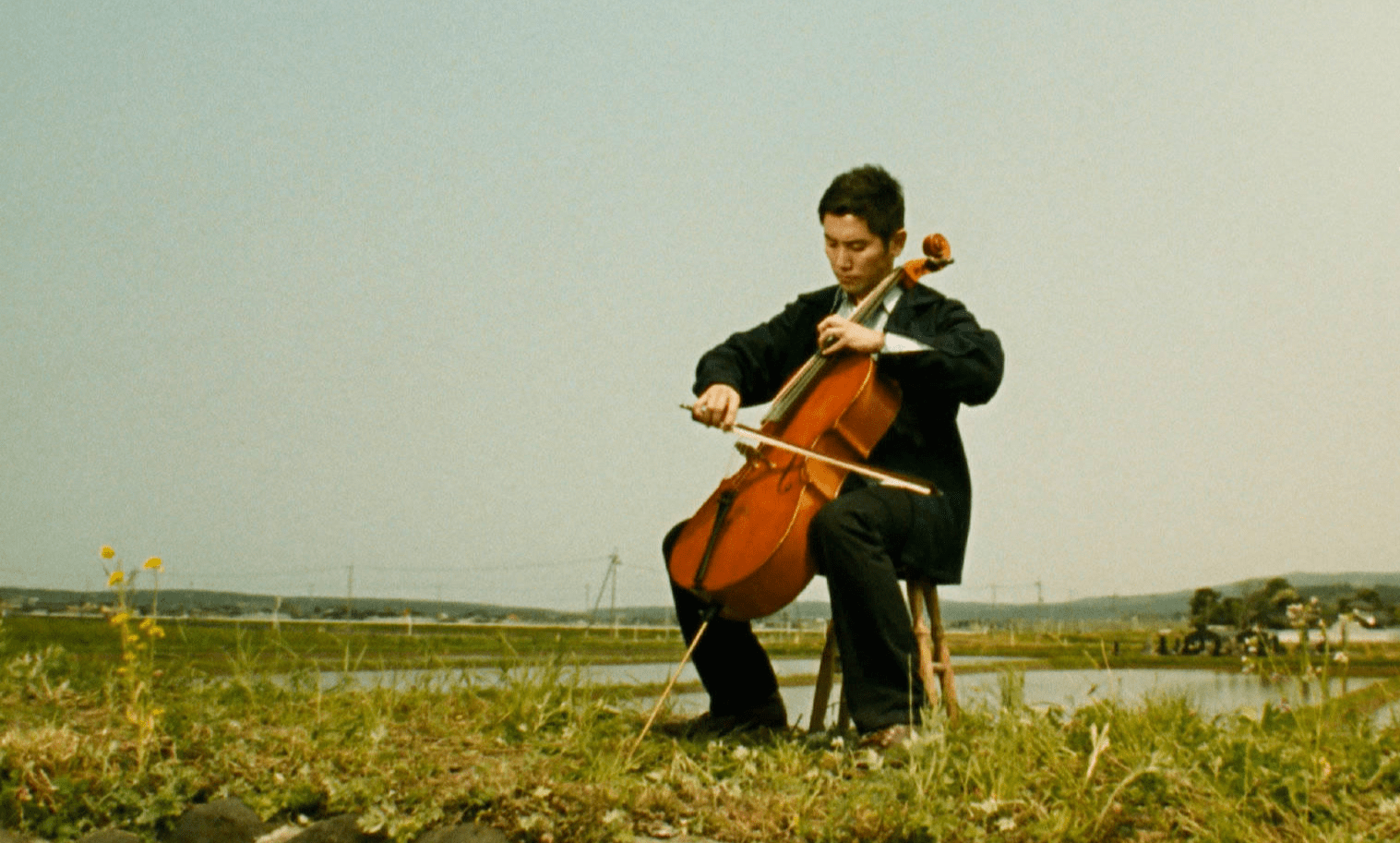 红星专访丨入殓师导演泷田洋二郎为拍好电影主创去入殓现场兼职