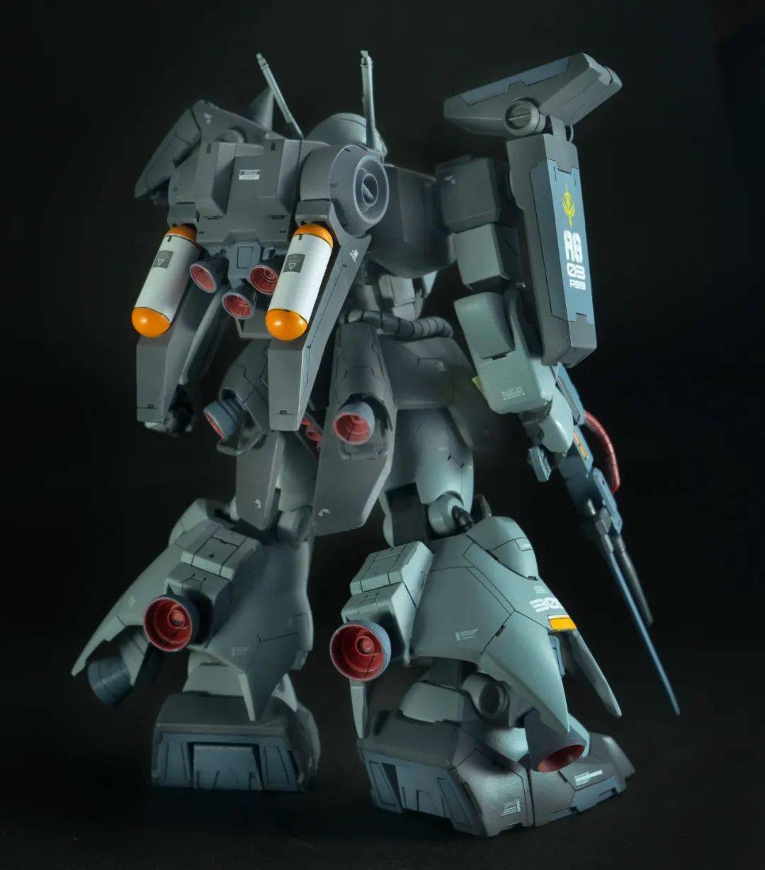 hg扎古3细节改造看起来犹如一台mg