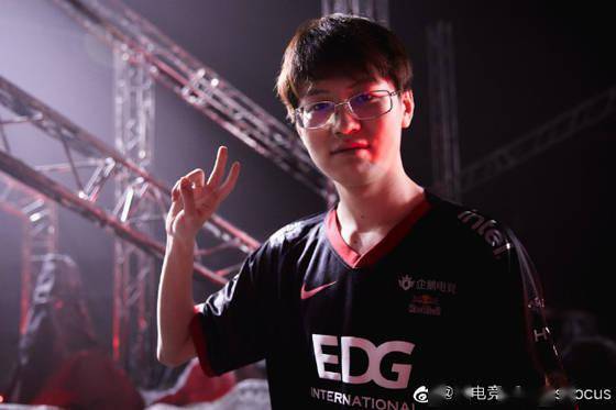 英雄联盟|LOL：EDG勇夺S11冠军！辅助Meiko成LPL第一位全满贯得主