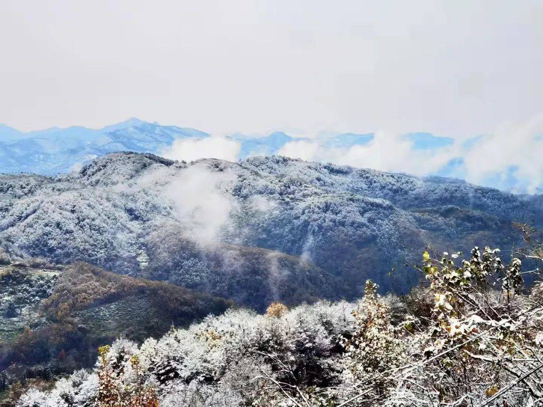 平利女娲山平利县天书峡岚皋县四季镇岚皋县巴山大草原岚皋县南宫山