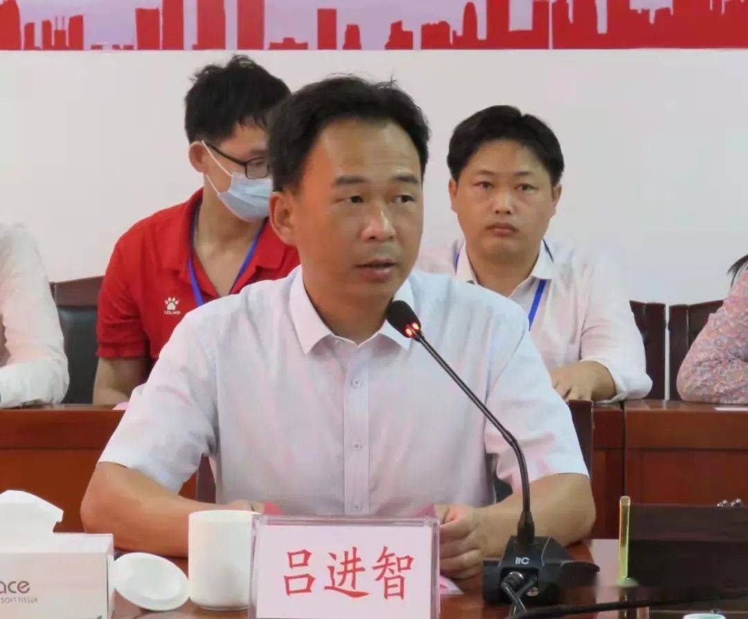 赞两个省名师工作室在电白一中揭牌