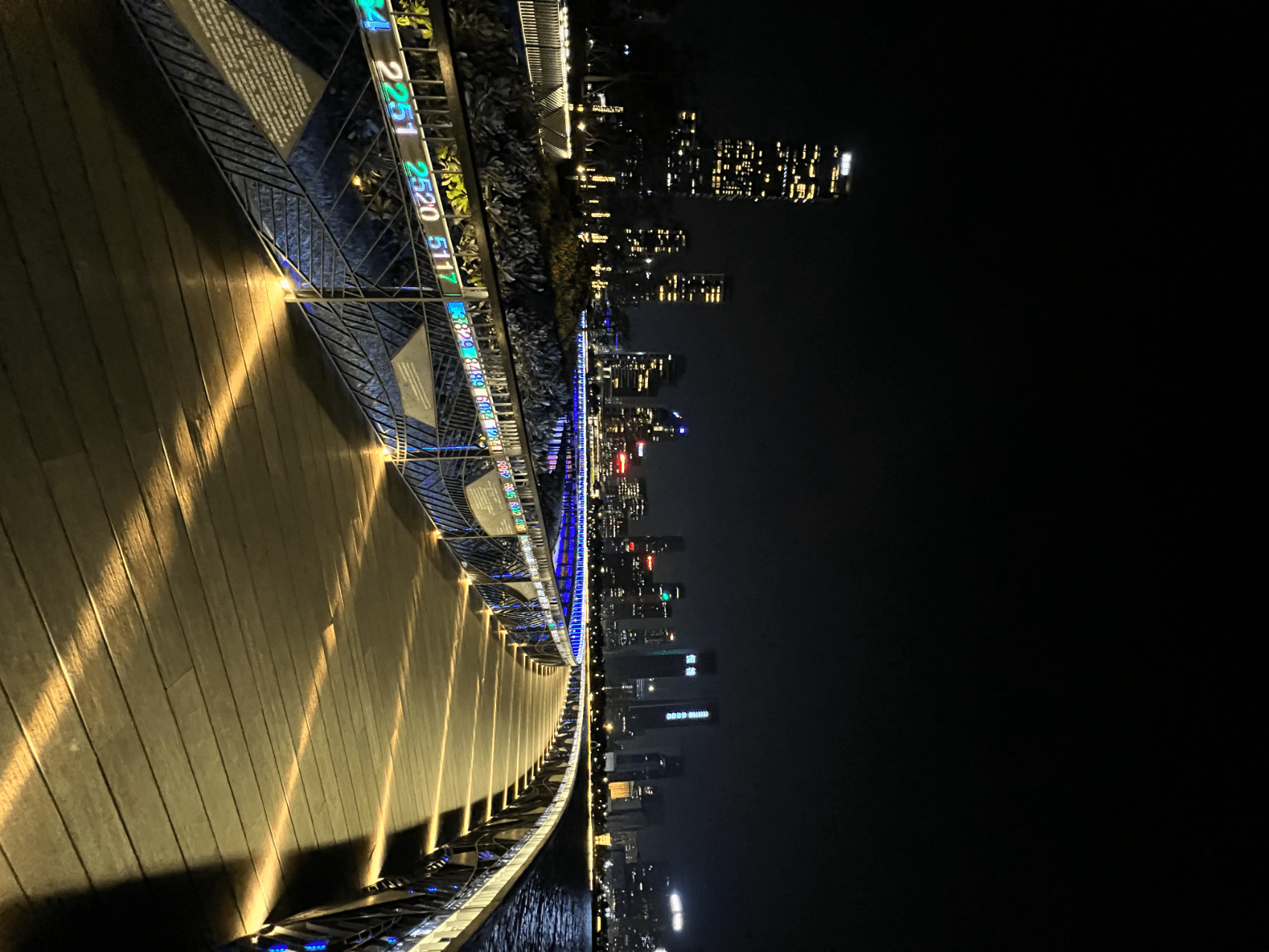 vivo华为苹果大乱斗！谁能在高端旗舰市场称雄？