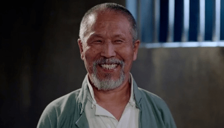 "名牌老头"出鹤乡 "金牌配角"美名扬——记第二十届金鸡奖男配角提名