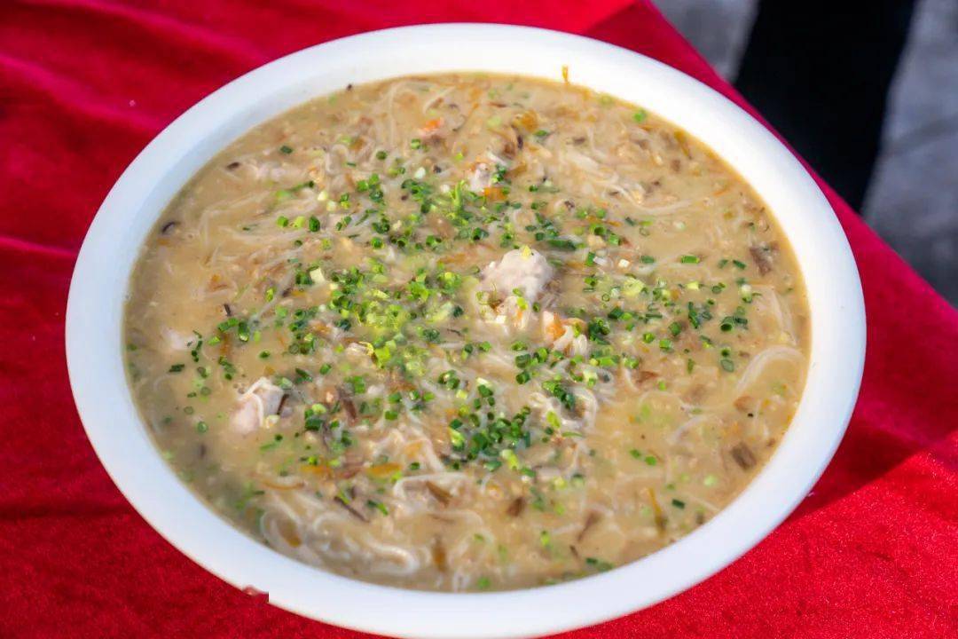 获评"经典永春菜特色餐厅"荣誉→_评审