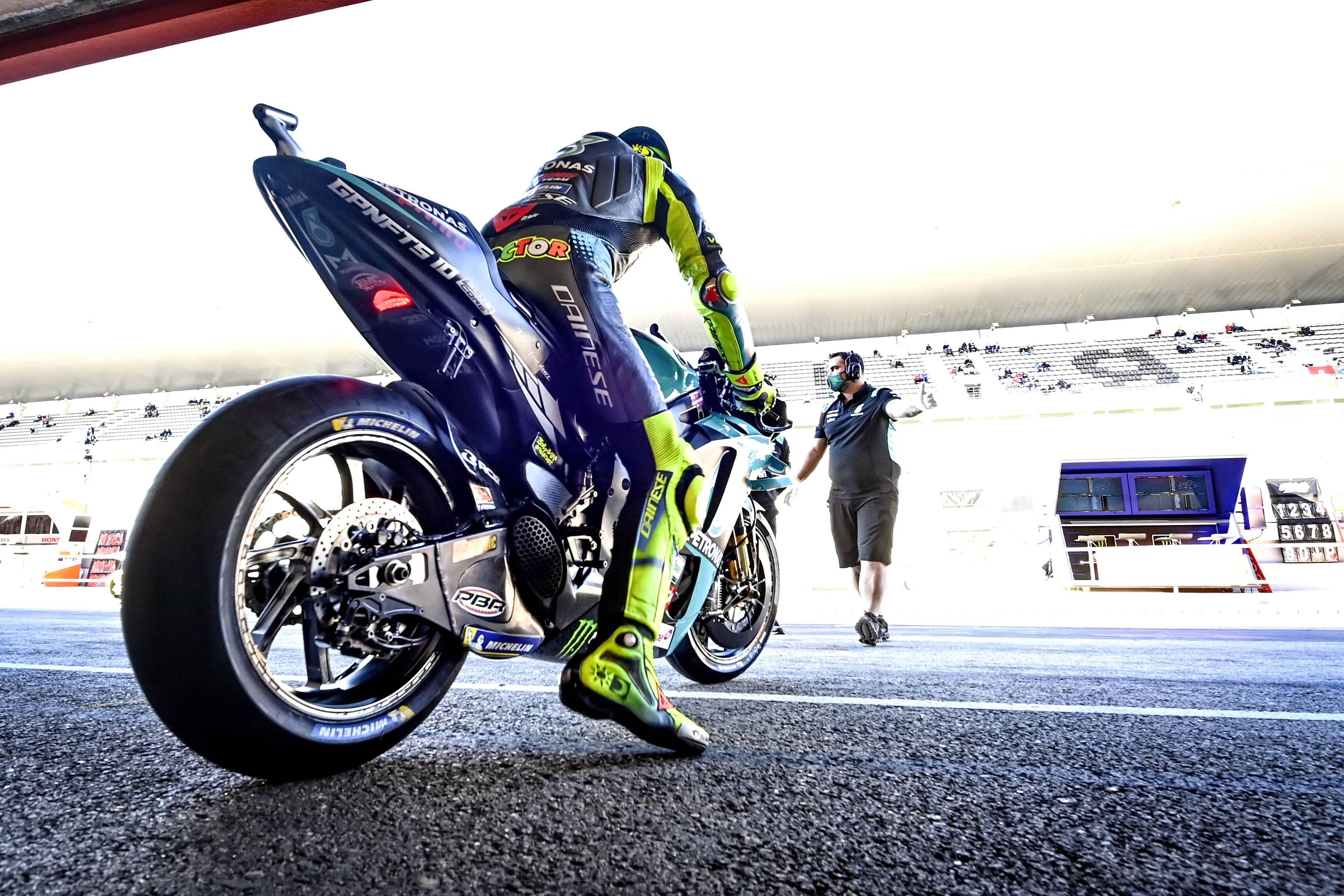 motogp 2021 葡萄牙站 第二场:罗斯收获积分_比赛
