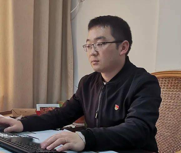 阳光积极昂扬向上未来可期安庆资规青年干部座谈会风采二