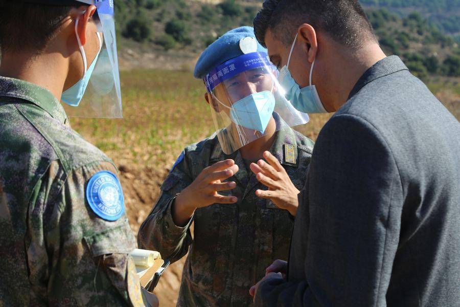 中國藍盔踏出和平足跡——記我赴黎維和建築工兵分隊受到當地民眾及友軍廣泛讚揚 國際 第4張