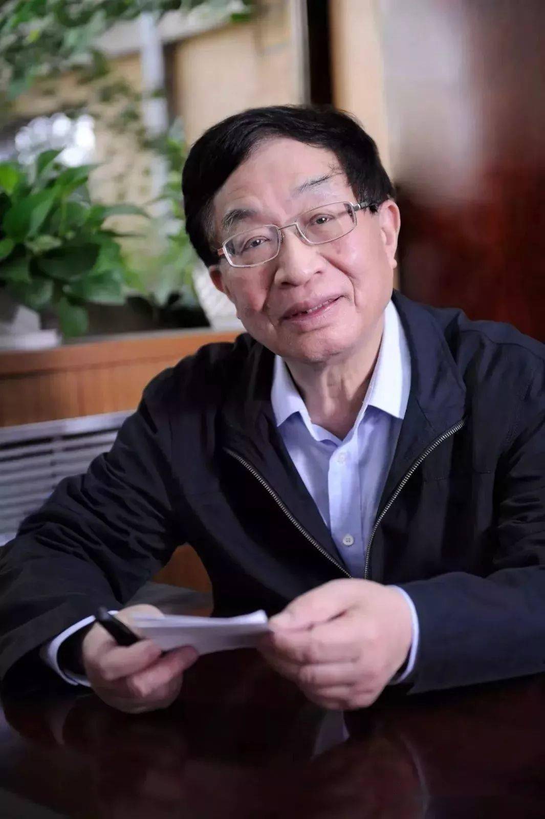 “问这个问题是小看我了”，院士这段话刷屏