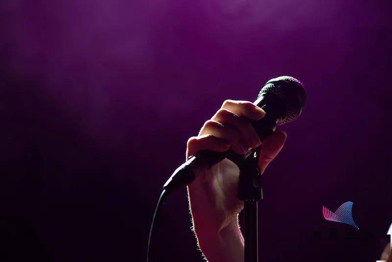 音律|“唱歌跑调”是一种病吗？