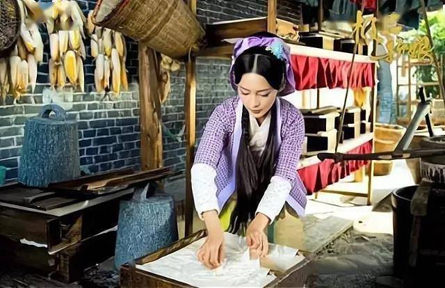 为什么一些人要把占女人便宜说成"吃豆腐"?有什么典故和讲究?_西施